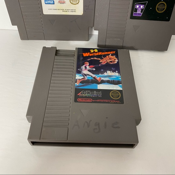 Vintage Nintendo NES Games Lot of 3 World Runner Monopoly Gyromite Tested Works - Picture 2 of 10